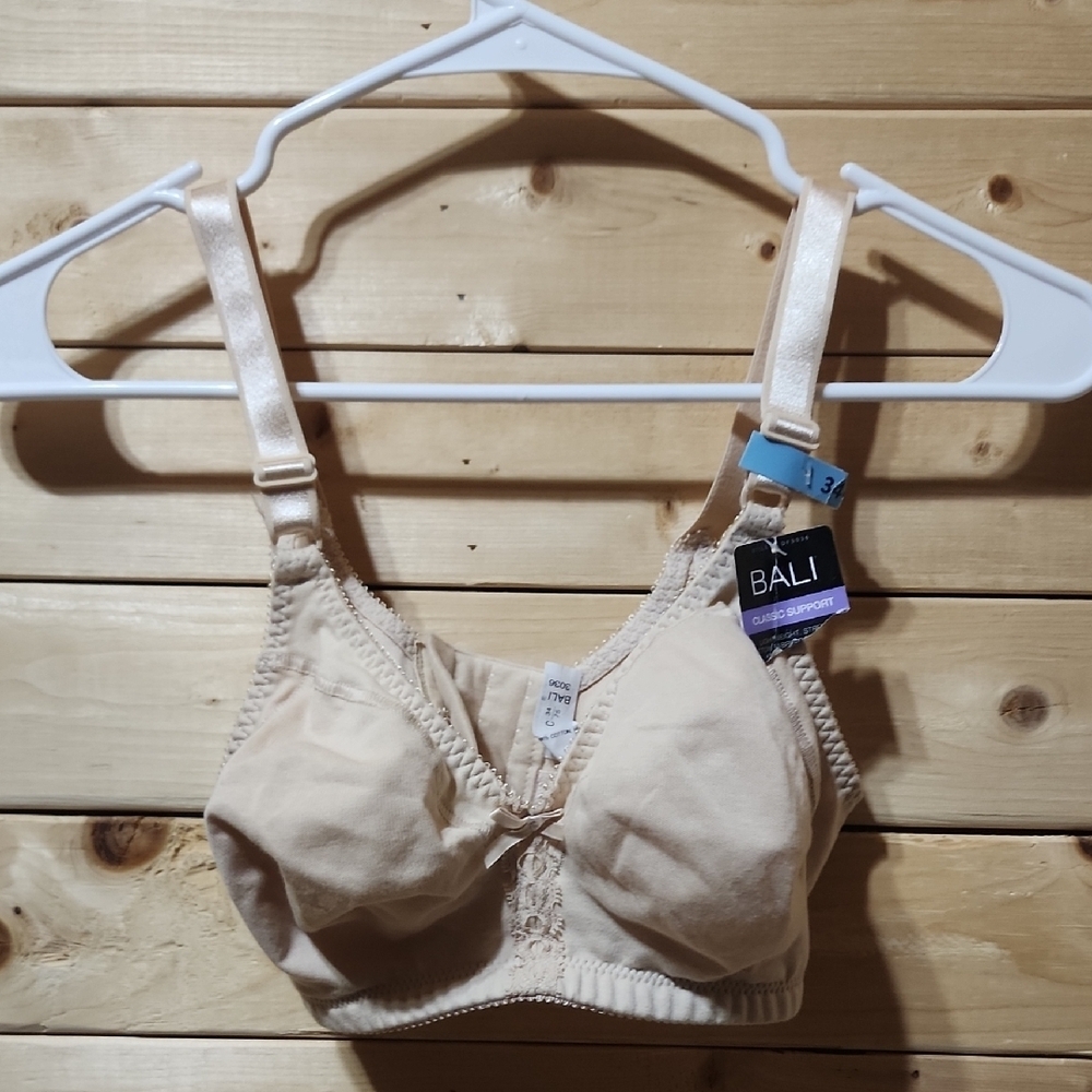 Bali Cream Lace Bra Size 34c Soft Comfort Everyday